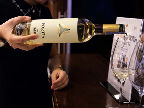 Rượu vang Portia Verdejo