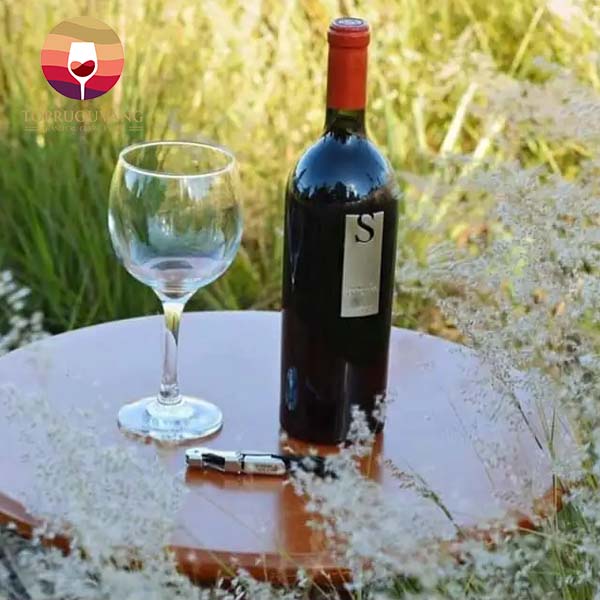 Rượu vang Argentina Familia Schroeder Malbec Rượu vang Argentina Familia Schroeder Malbec