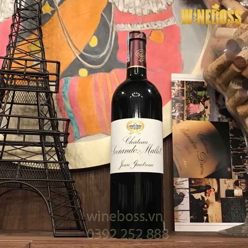 Rượu vang Chateau Sociando Mallet 2 Rượu vang Chateau Sociando Mallet 2