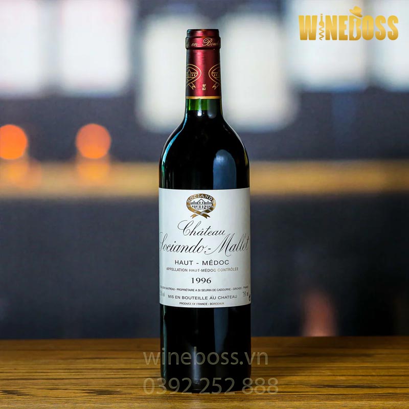 Rượu vang Chateau Sociando Mallet 1 Rượu vang Chateau Sociando Mallet 1