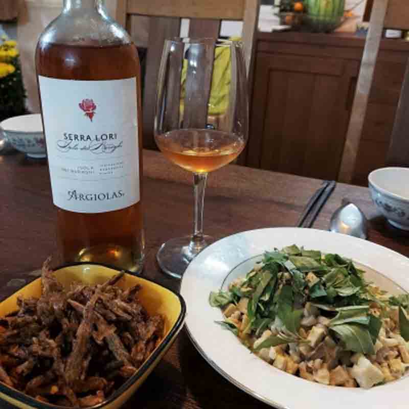 Rượu vang Ý Argiolas Serra Lori