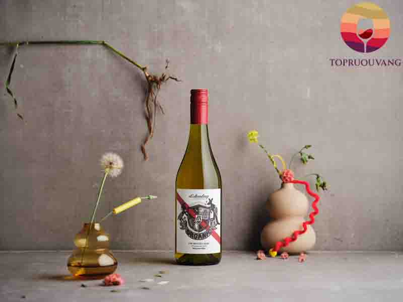 Rượu vang D’Arenberg The Witches Berry Chardonnay McLaren Vale