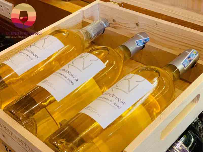 Rượu vang Ý 125 Malvasia Del Salento