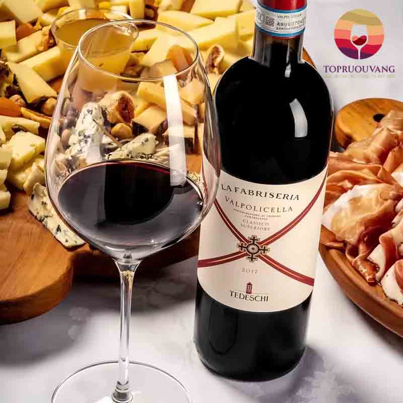 Rượu vang Ý Tedeschi La Fabriseria Valpolicella DOC Classico Superiore
