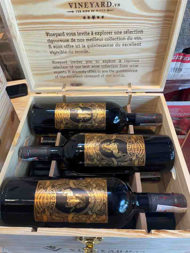 Rượu Vang Ý Hector Primitivo Di Manduria